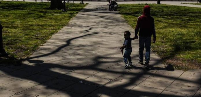 The death of a child and the injury of dozens .. A rare illness linked to corona spreading in New York